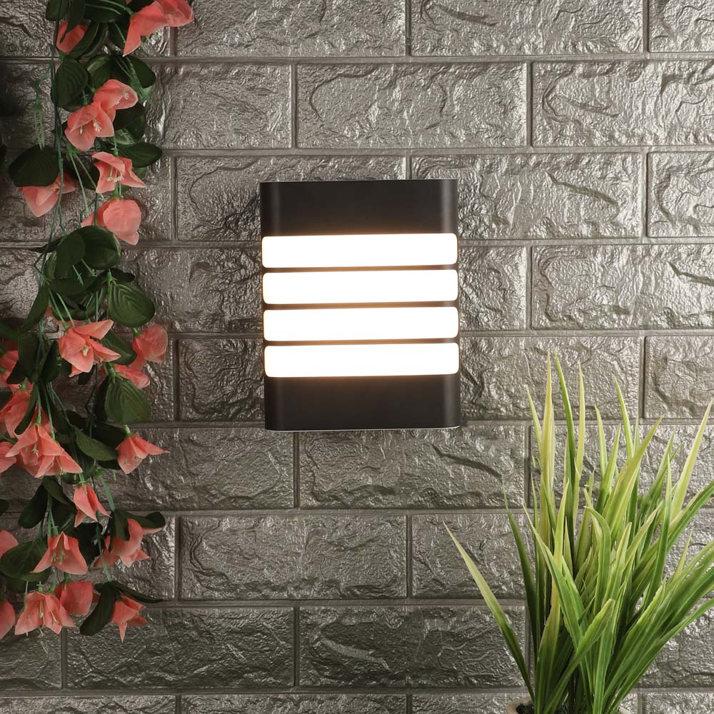 Modern Impression Decorative Outdoor Wall Fixture