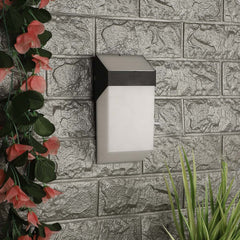 Vouguish Designer Warm Outdoor Wall Fixture