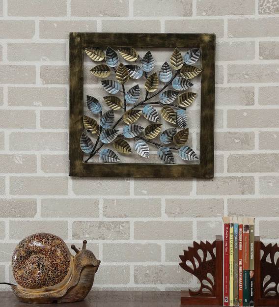 Leaf Frame Wall Decor