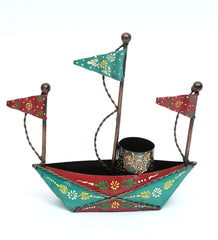 Boat pen stand table decor