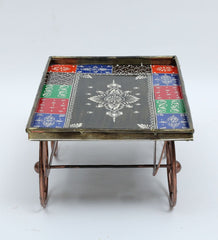 Thela tray table decor