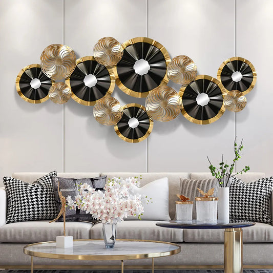 Cosmopolitan Black and Gold Metal Wall Art