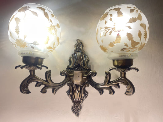 Old Retro Handcarved Queen Named Double Wall Light