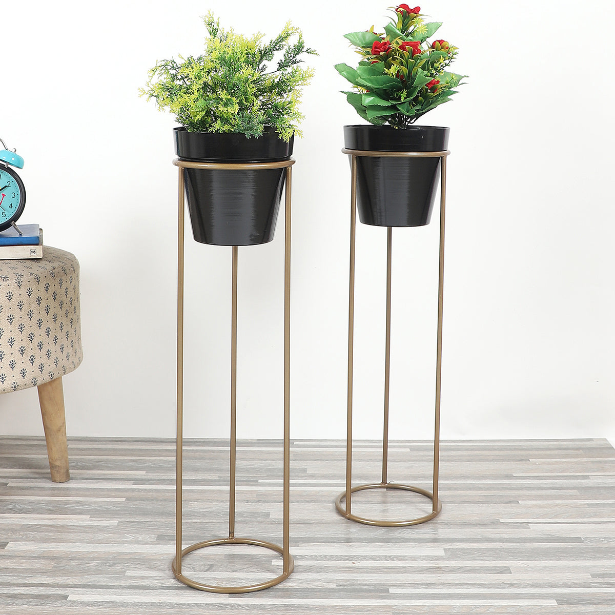 Big Pot Shape Planter Gold & Black Planter Stand Set of 2