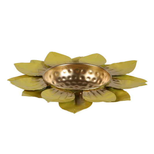 Yellow & Gold Flower Urli