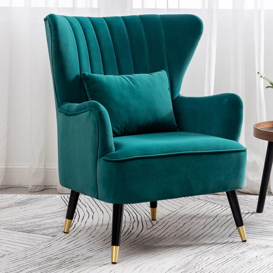 Chic Tufted Accent Chair With Cushion